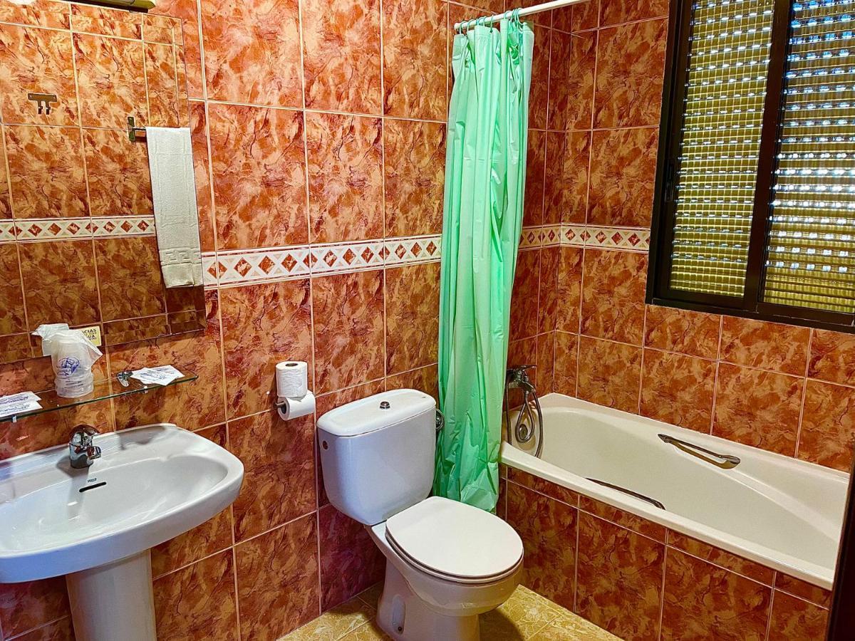 Hostal Torresmancha La Guardia  Ngoại thất bức ảnh